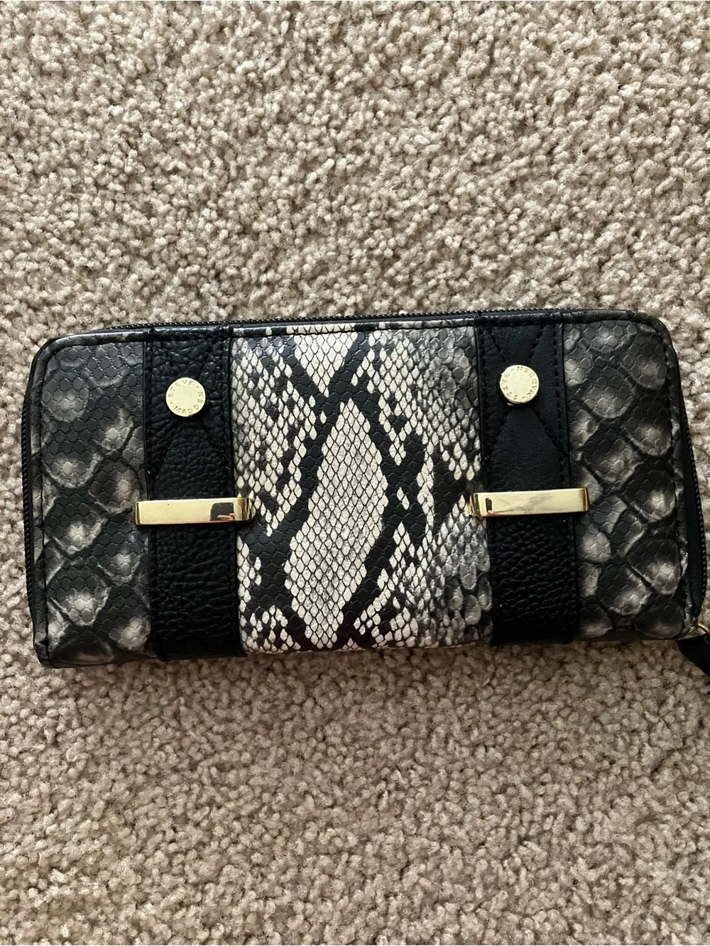 Black & Gray Snake-Print Zip Wallet